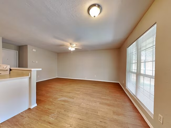 5221 Norris Drive, The Colony, TX 75056 photo 5