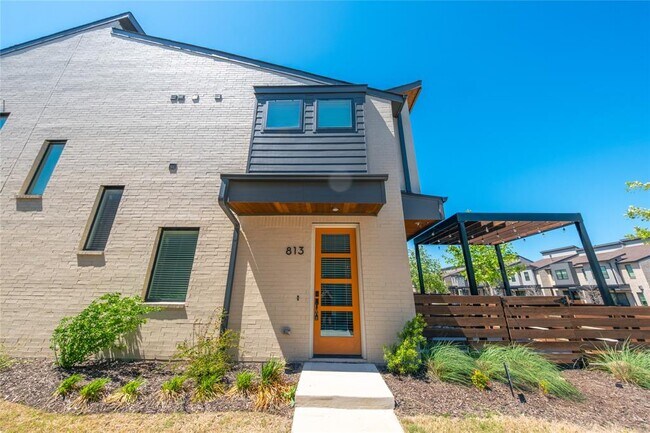 813 Emerling Drive, Mckinney, TX 75069 photo 2