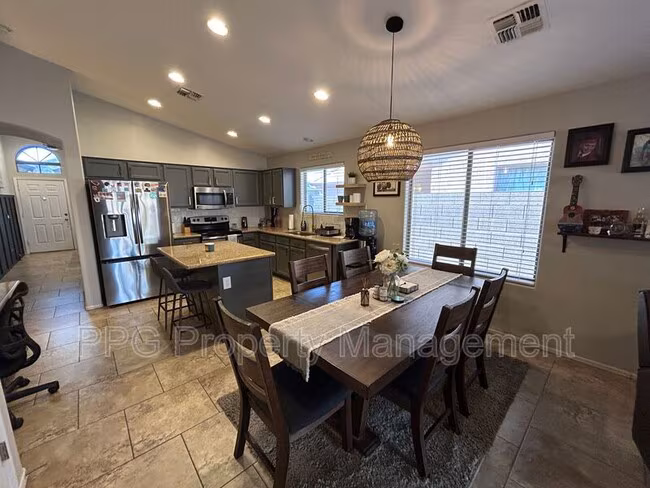 11319 N 153rd Dr Surprise, AZ 85379 photo 4