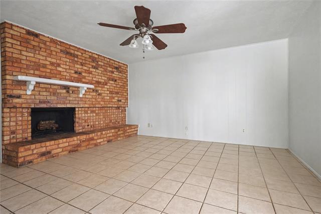 921 Middle Cove Drive, Plano, TX 75023 photo 5