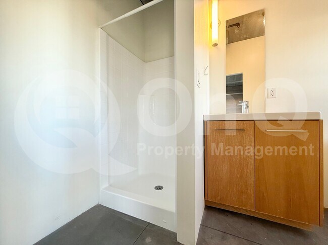 675 South Roosevelt Street, Tempe, AZ 85281 photo 2