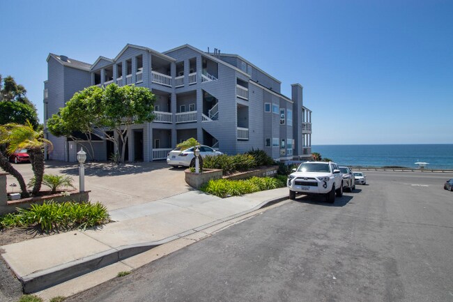 111 Sequoia Ave Carlsbad, CA 92008 photo 5