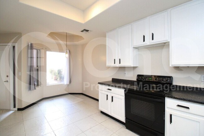4202 N 21st St Phoenix, AZ 85016 photo 5