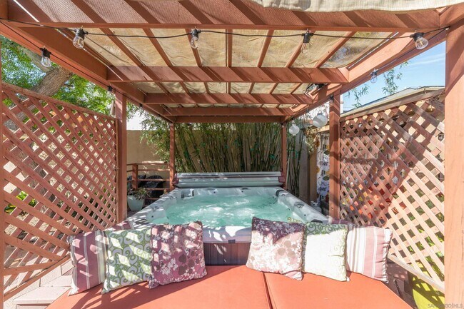 625 4th St Coronado, CA 92118 photo 5