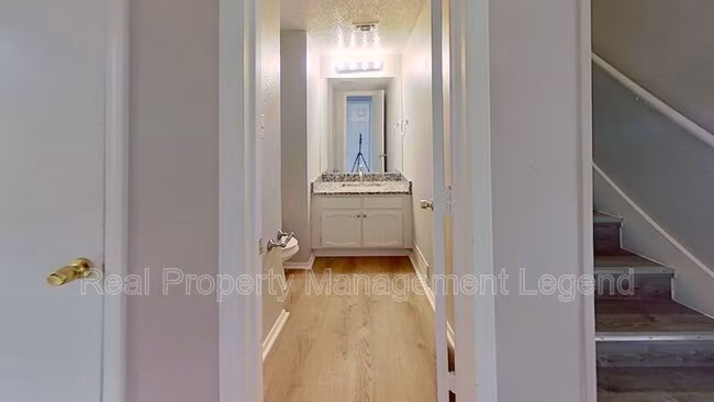 2902 S Fielder Rd Arlington, TX 76015 photo 3