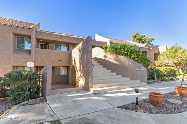 7424 N Vía Camello Del Norte Scottsdale, AZ 85258 photo 3