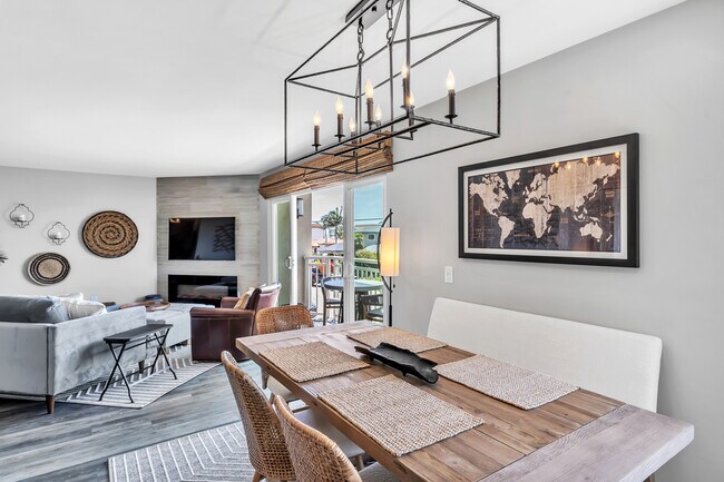 5366 La Jolla Blvd La Jolla, CA 92037 photo 4