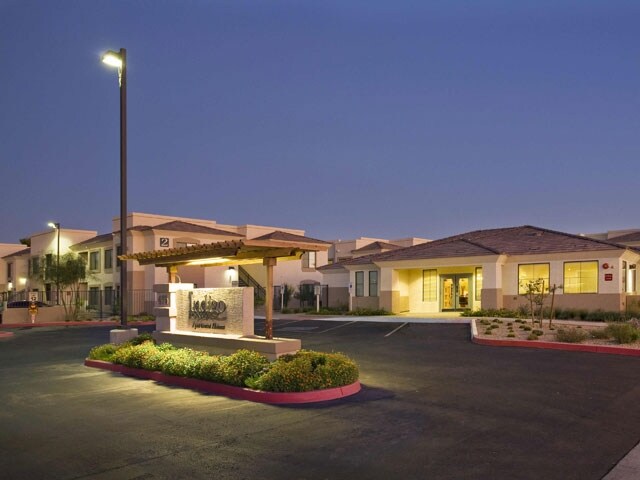 Indigo Pointe Apartments