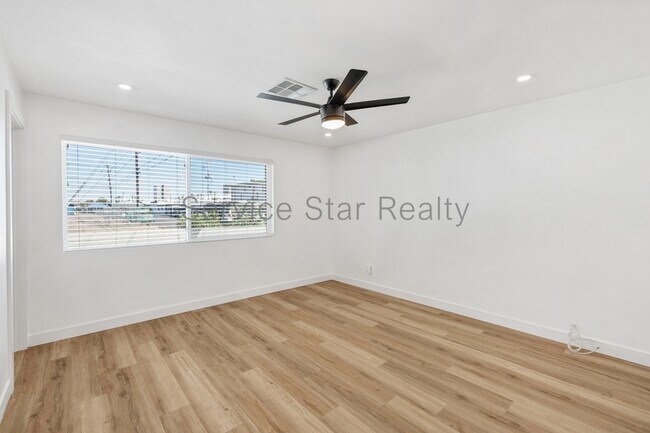 4142 N 9th Ave Phoenix, AZ 85013 photo 3