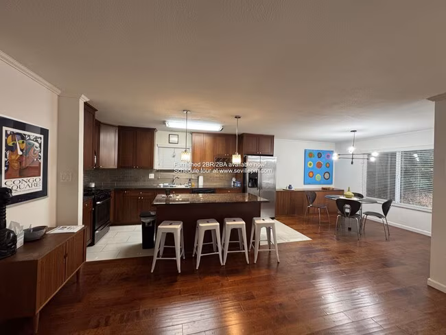 3701 Park Blvd Oakland, CA 94610 photo 4