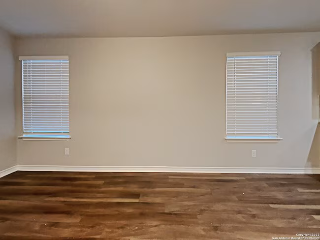 6214 Falsetto Voice San Antonio, TX 78252 photo 4