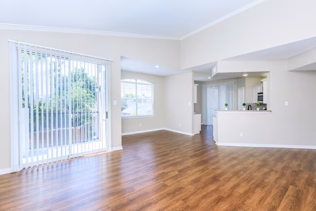 Preston Heights Apartments photo 5