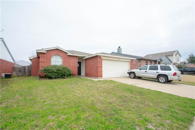 8741 Trinity Vista Trail, Hurst, TX 76053 photo 2