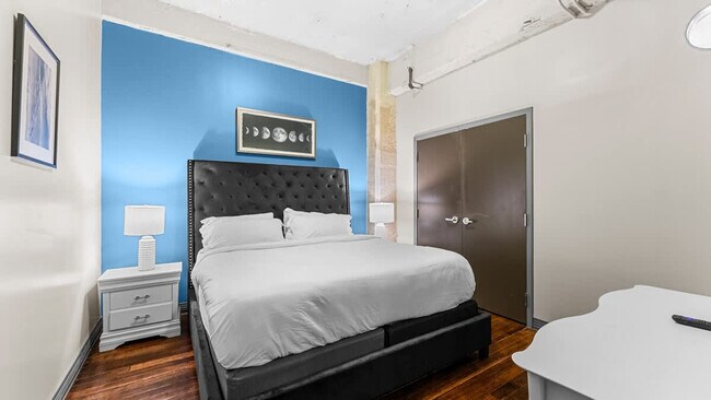 500 S Ervay St Dallas, TX 75201 photo 4