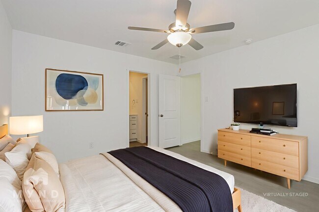 2736 Ctr Crk Ln Fort Worth, TX 76108 photo 4