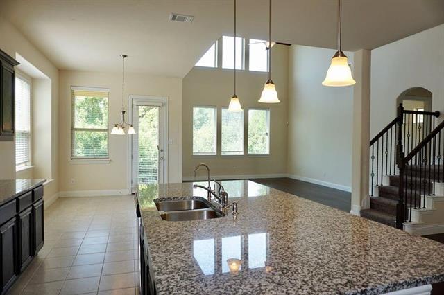 10695 Villanova Drive, Frisco, TX 75035 photo 5