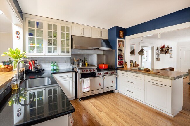 148 Greenfield Avenue, San Rafael, CA 94901 photo 4