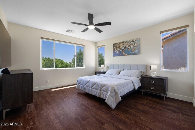 3437 E Mesquite St Gilbert, AZ 85296 photo 4