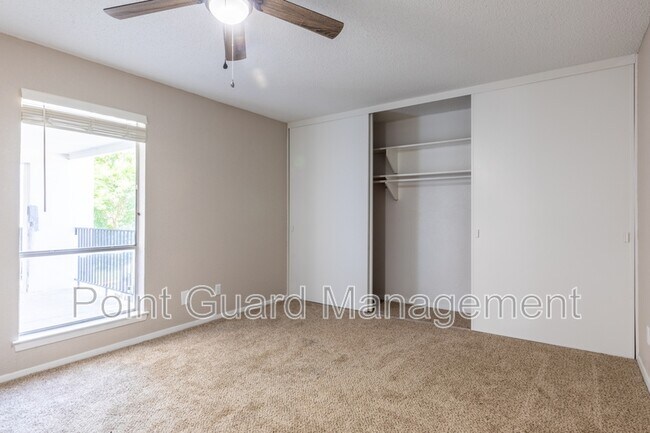 2286 Ridgmar Plaza, Fort Worth, TX 76116 photo 5