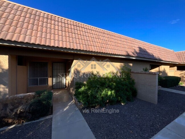 20235 N 3rd Dr Phoenix, AZ 85027 photo 2