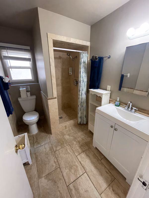 820 Island Ct photo 3