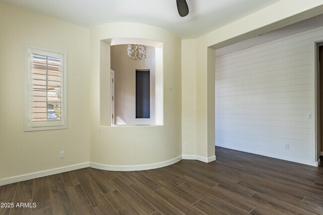 70 E Kennedia Dr San Tan Valley, AZ 85140 photo 4