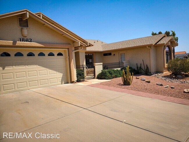 1862 Leisure World Mesa, AZ 85206 photo 2