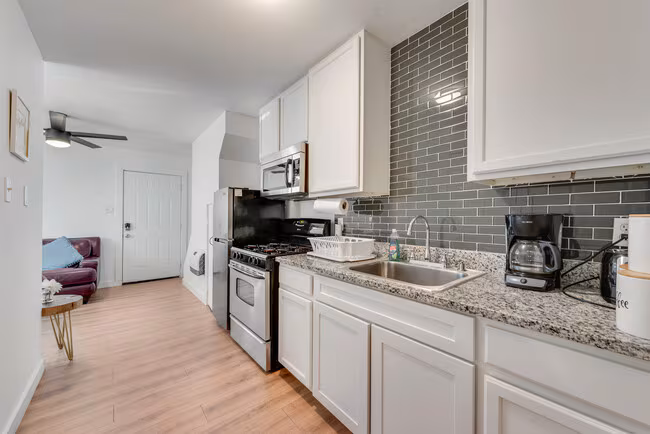 709 North Pecan Street, Arlington, TX 76011 photo 5
