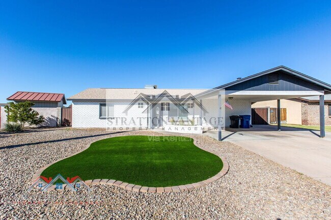 2526 E Juanita Ave photo 2