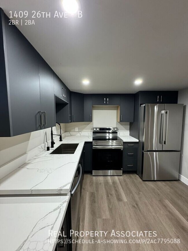 1409 26th Ave Seattle, WA 98122 photo 2