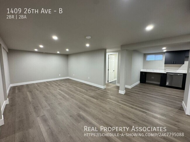 1409 26th Ave Seattle, WA 98122 photo 3