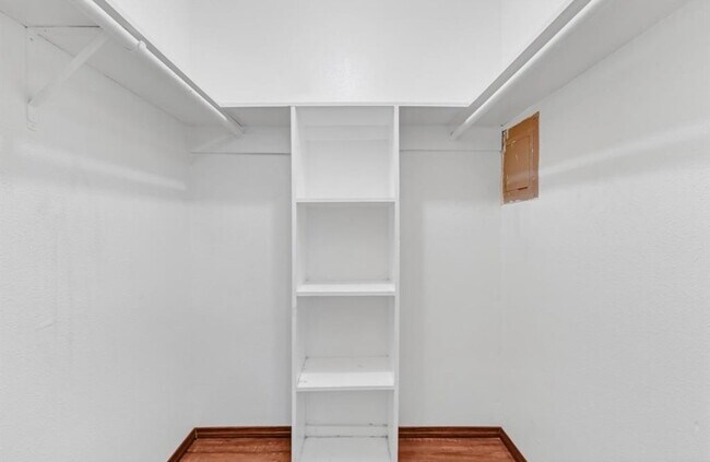 6161 Reims Road, Houston, TX 77036 photo 2