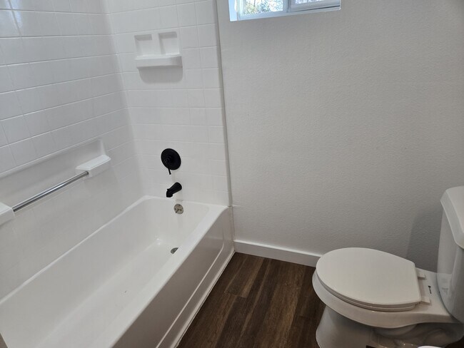 2506 Southland St Dallas, TX 75215 photo 2