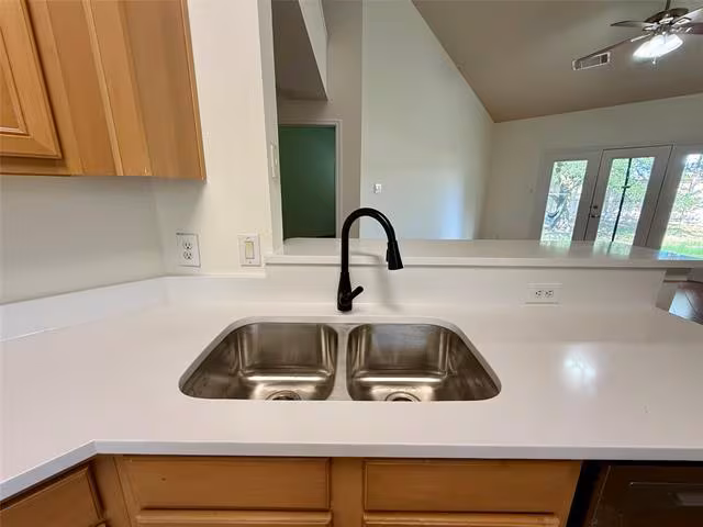 2917 Street Johns Drive, Mckinney, TX 75072 photo 4