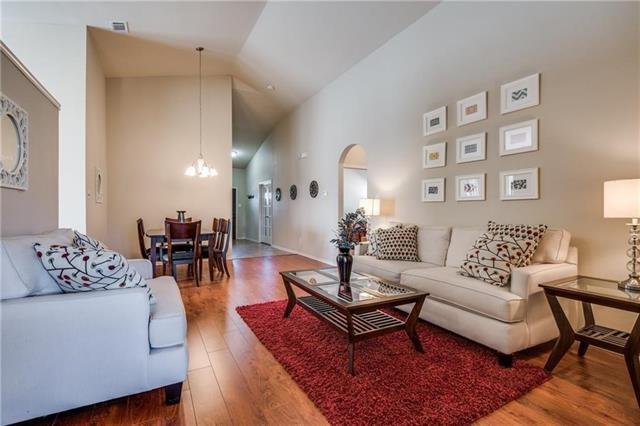 2917 Street Johns Drive, Mckinney, TX 75072 photo 2