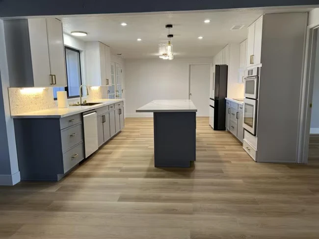 1792 Chester Dr Tracy, CA 95376 photo 3
