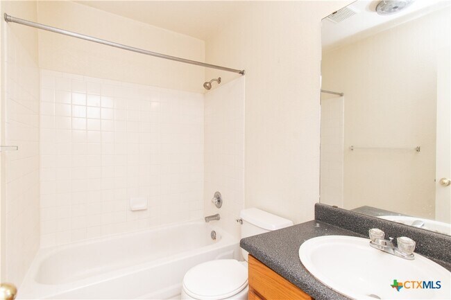 2014 Cedarhill Dr Killeen, TX 76543 photo 5