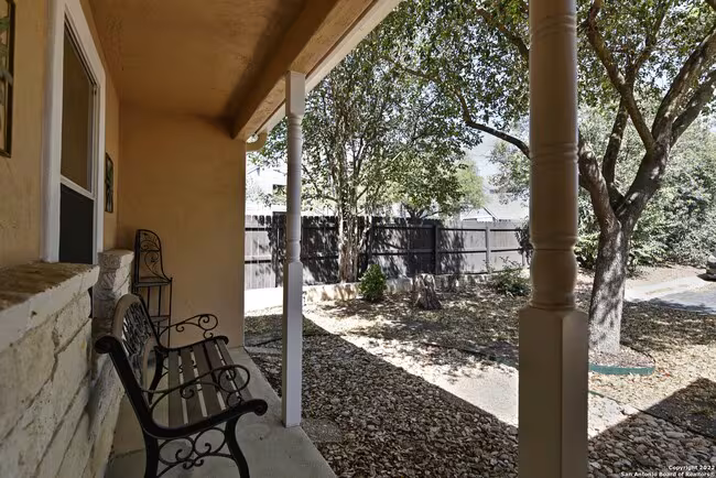3202 Eisenhauer Rd San Antonio, TX 78209 photo 4
