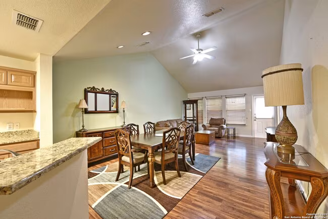 3202 Eisenhauer Rd San Antonio, TX 78209 photo 5