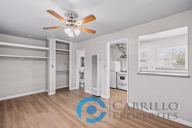 2110 Bacon St San Diego, CA 92107 photo 4