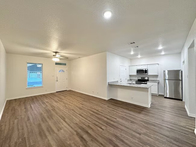 1109 Carlsberg Dr Killeen, TX 76549 photo 5