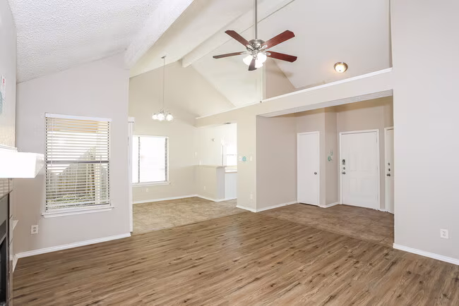 6306 Pilgrim Ln - SFHT photo 5
