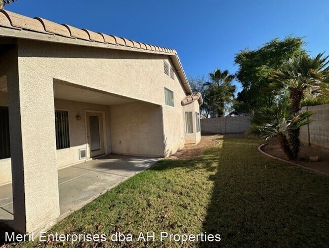 5745 E Garnet Ave Mesa, AZ 85206 photo 4