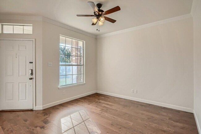 8008 Serenity Way, Denton, TX 76210 photo 5