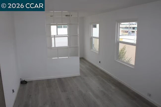 4010 Macdonald Ave Richmond, CA 94805 photo 2