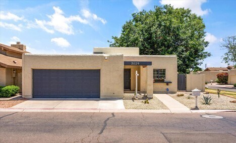 3029 W Sierra St Phoenix, AZ 85029 photo 2