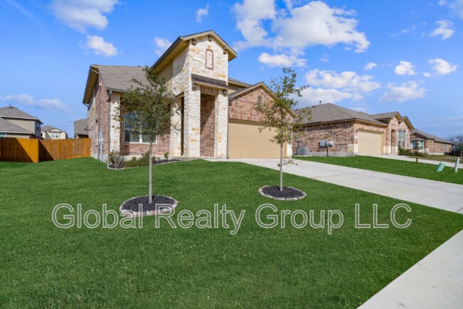 648 Amber Creek Cibolo, TX 78108 photo 2