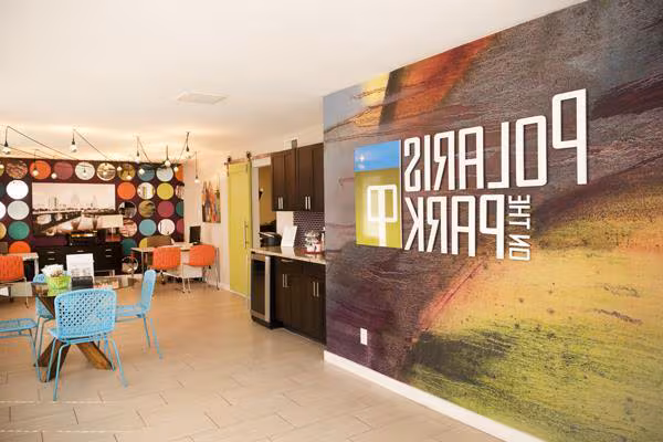 Polaris on the Park - Renovated Apartments photo 3