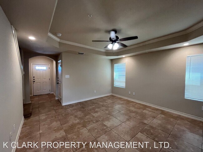 13903 ANNA'S Way San Antonio, TX 78233 photo 2