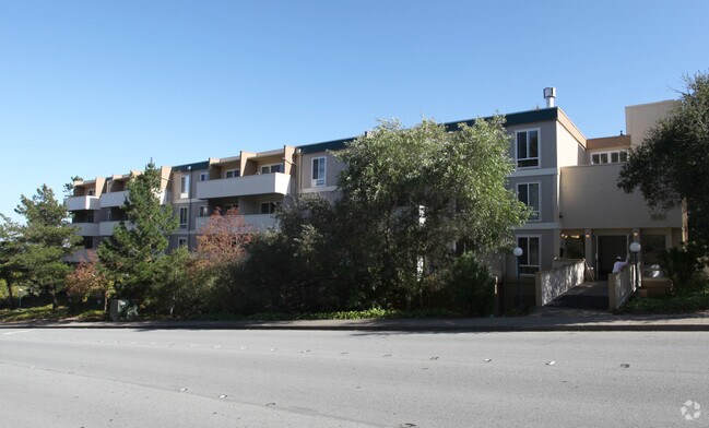 Parkview Terrace photo 2